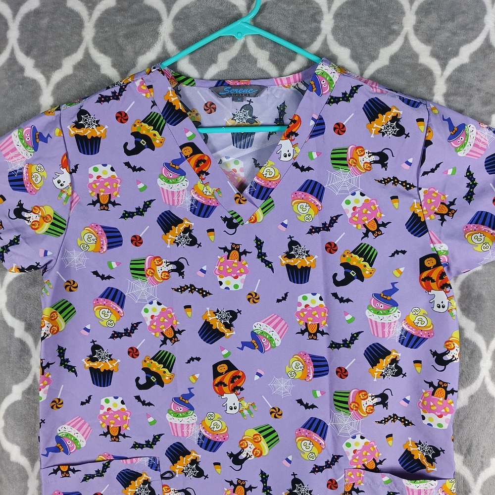 Halloween Scrub Top Women M Purple Cupcake Bat Spider Pediatric Kawaii Pockets
